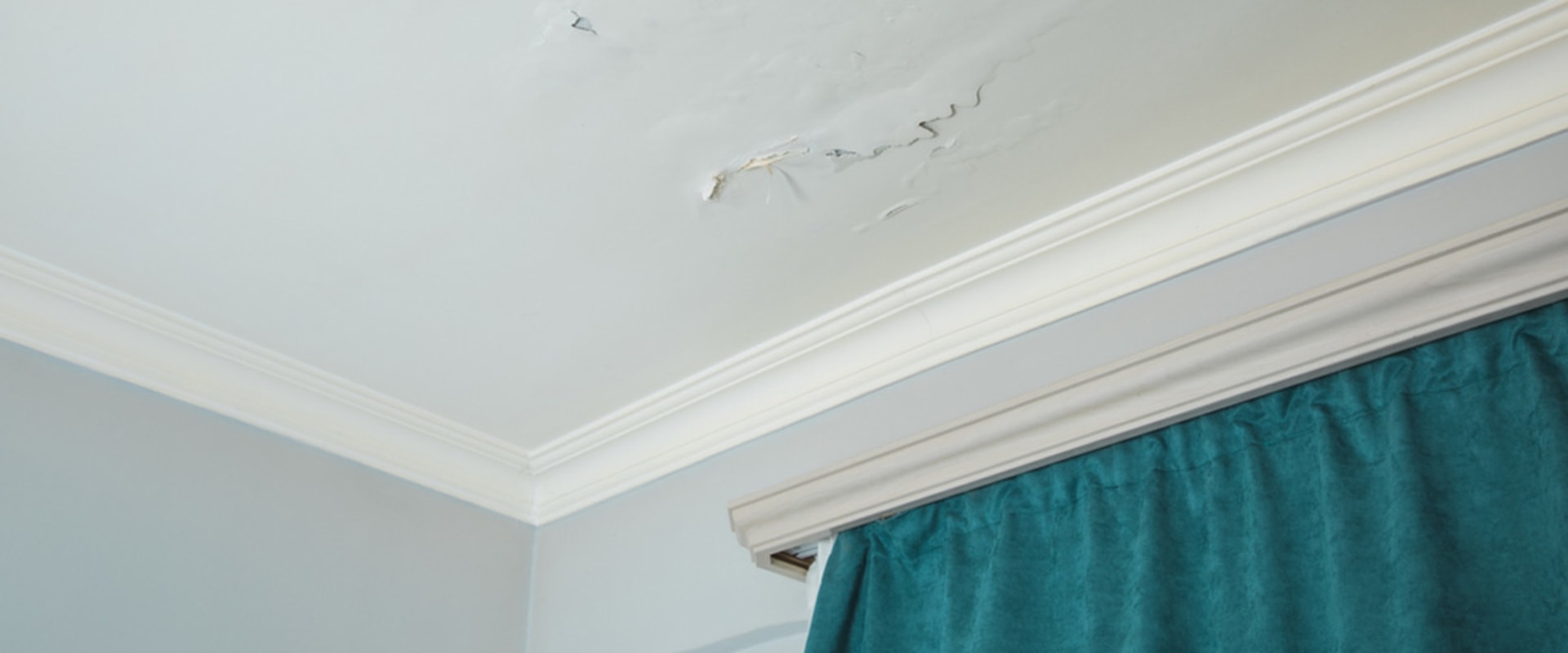 How Long Does it Take for Water Damage to Ceiling?